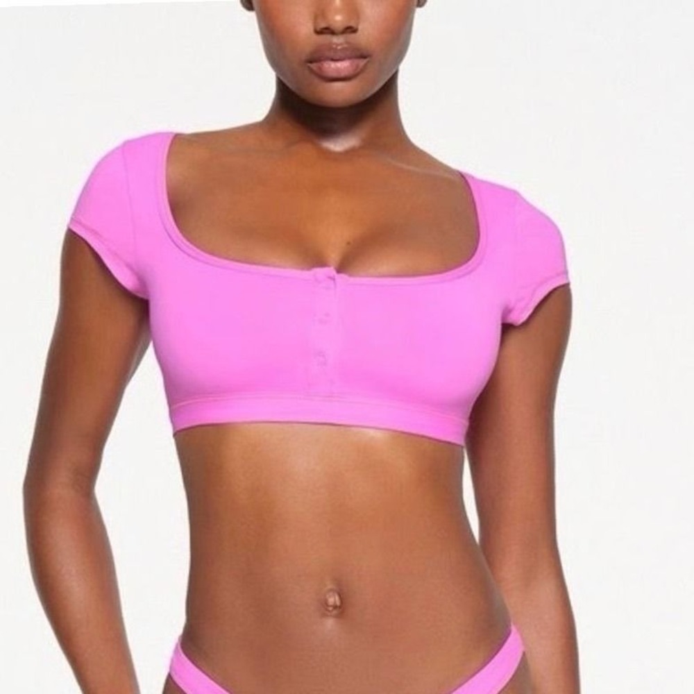 SKIMS Recycled Swim Super Cropped T-Shirt Neon Orchid Pink 4X TP-SHR-3910